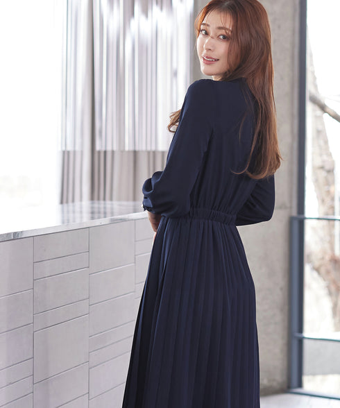 パールボタンプリーツワンピース