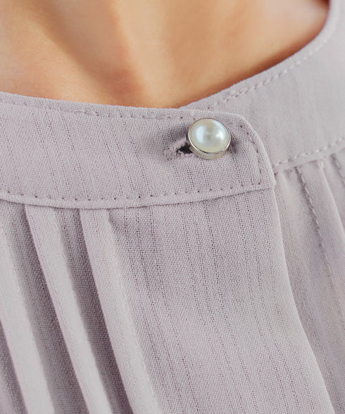 パールボタンプリーツワンピース