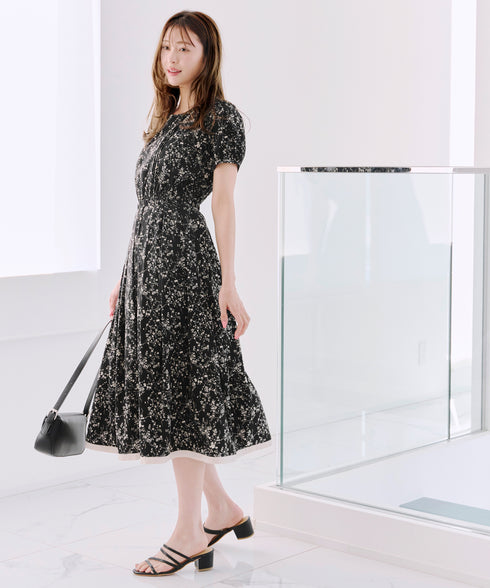 【アウトレット / 袖が選べる】配色モノクロ花柄ワンピース