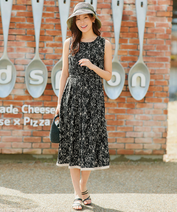 【アウトレット / 袖が選べる】配色モノクロ花柄ワンピース