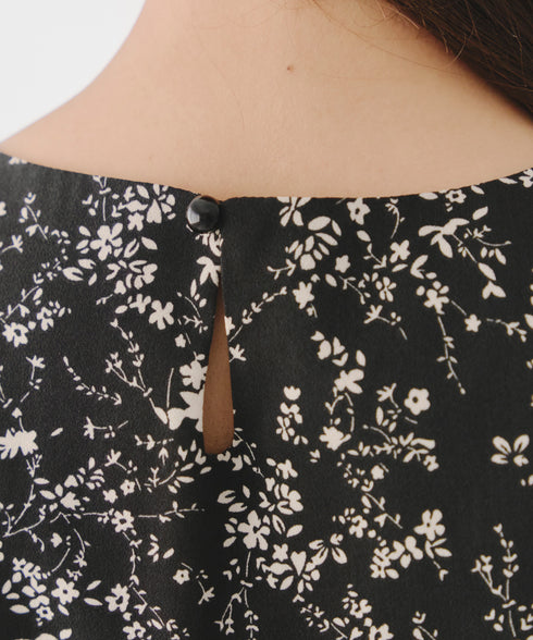 【アウトレット / 袖が選べる】配色モノクロ花柄ワンピース