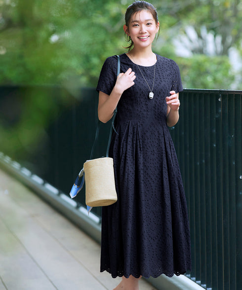 パンチングレーススカラップワンピース