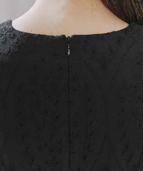 パンチングレーススカラップワンピース