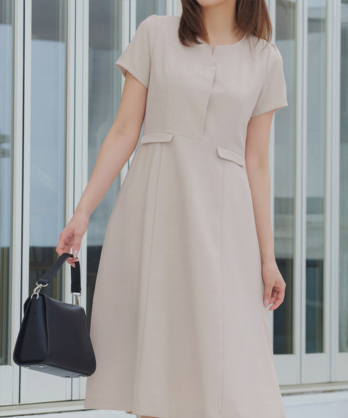 【小倉優子さん着用】フラップポケットミディアム丈フレアワンピース