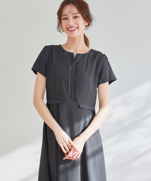 【小倉優子さん着用】フラップポケットミディアム丈フレアワンピース