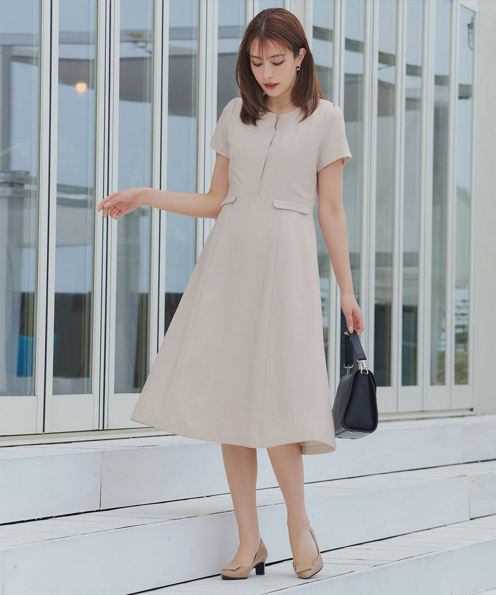 【 】フィット＆フレア白のミディ丈ラップワンピース 小倉優子さん着用】フラップポケットミディアム丈フレア