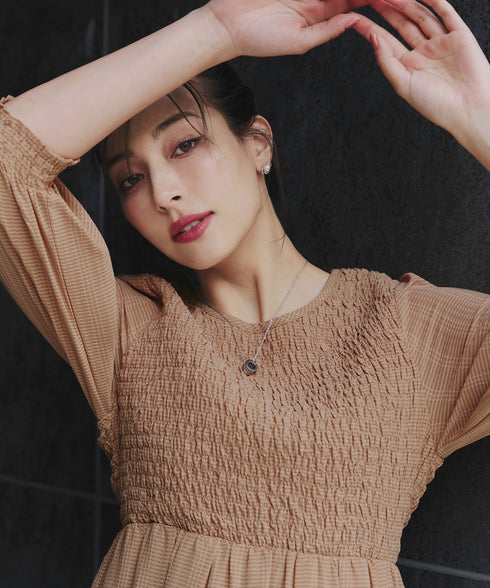 【アウトレット】シャーリングパフスリーブシアーワンピース