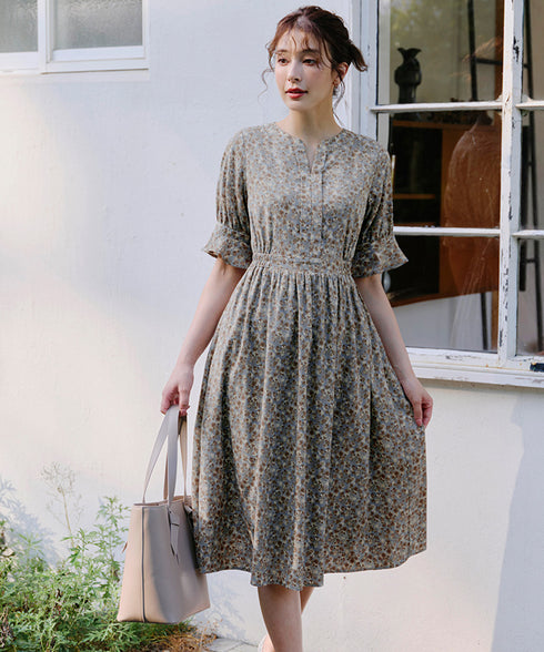 キャンディースリーブ花柄ワンピース