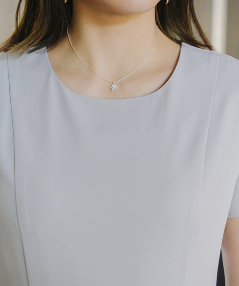 半袖リボンギャザーフレアワンピース