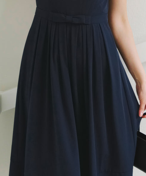 半袖リボンギャザーフレアワンピース