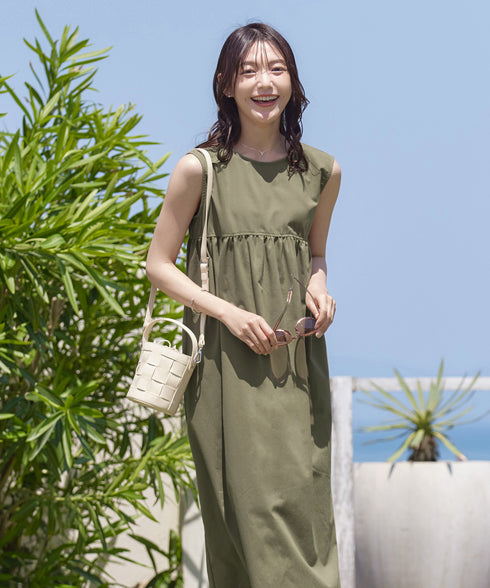 後ろリボンギャザーワンピース