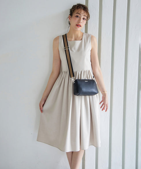 【アウトレット】麻調スクエアネックワンピース