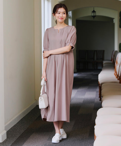 ボリュームパフスリーブピンタックワンピース