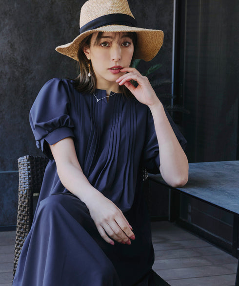 ボリュームパフスリーブピンタックワンピース