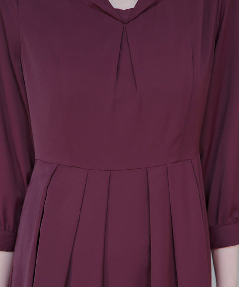 ロールVネックワンピース