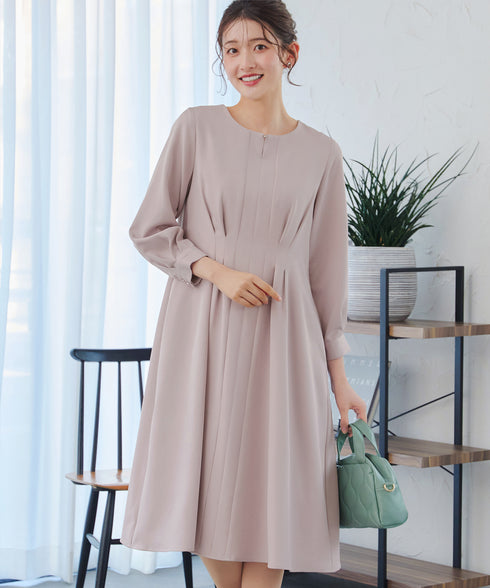 ビジュー付きフロント切替タックワンピース