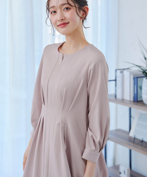 ビジュー付きフロント切替タックワンピース