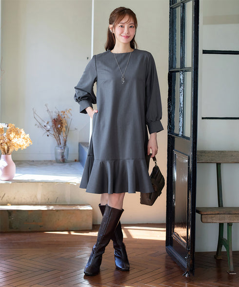 裾フレアパフスリーブワンピース