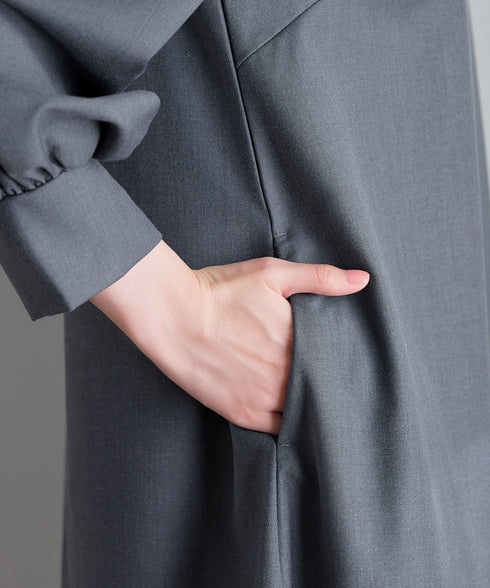 裾フレアパフスリーブワンピース