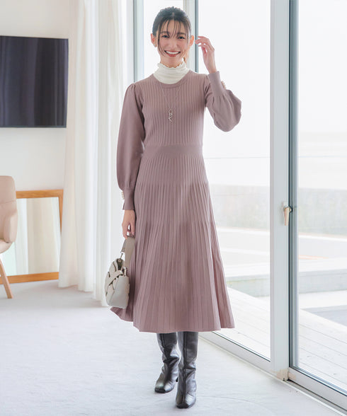 リブニットパフスリーブワンピース