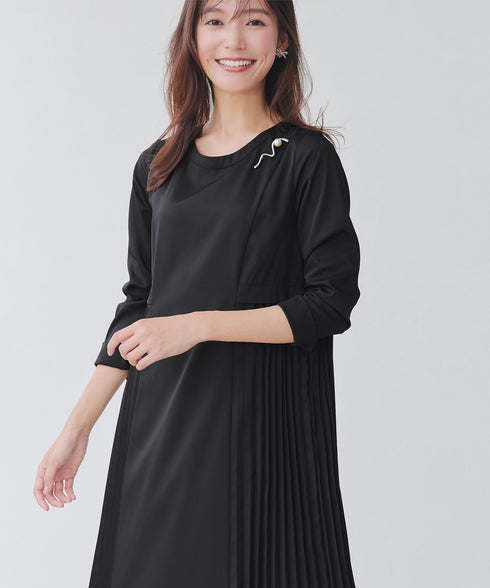 サイドプリーツワンピース