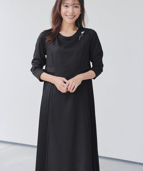 サイドプリーツワンピース