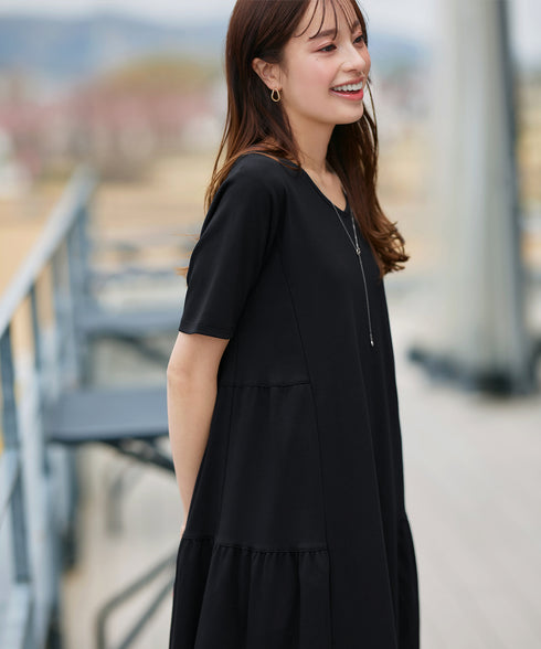 【小倉優子さん着用・洗える・接触冷感・汗ジミ防止】“サマさまカットソー”サイドティアードワンピース