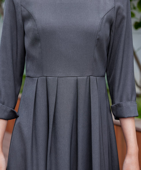 花柄刺繍フレアワンピース