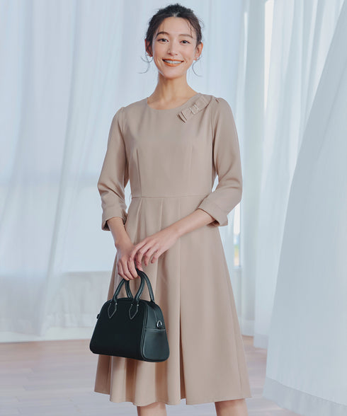 【3WAY】リボンブローチ&ベルト付きフレアワンピース