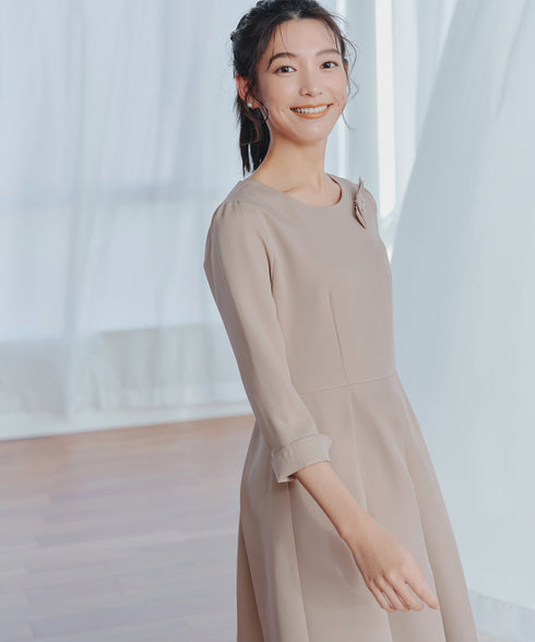 【3WAY】リボンブローチ&ベルト付きフレアワンピース