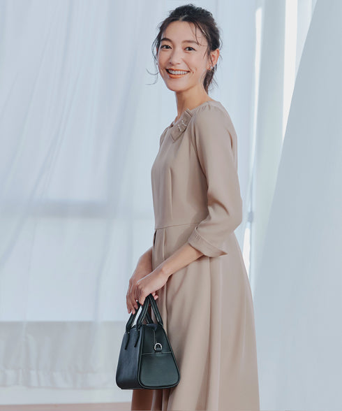 【3WAY】リボンブローチ&ベルト付きフレアワンピース