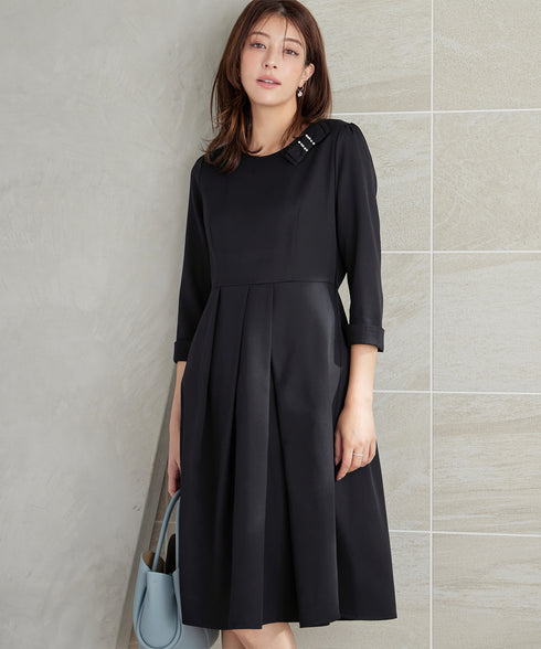 【3WAY】リボンブローチ&ベルト付きフレアワンピース