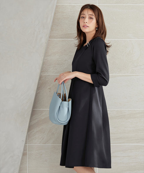 【3WAY】リボンブローチ&ベルト付きフレアワンピース