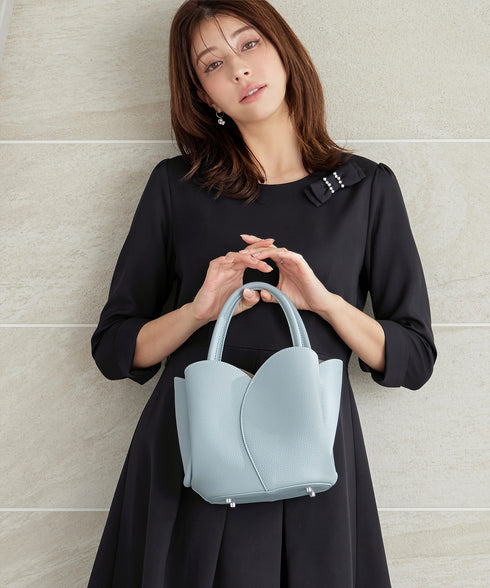 【3WAY】リボンブローチ&ベルト付きフレアワンピース