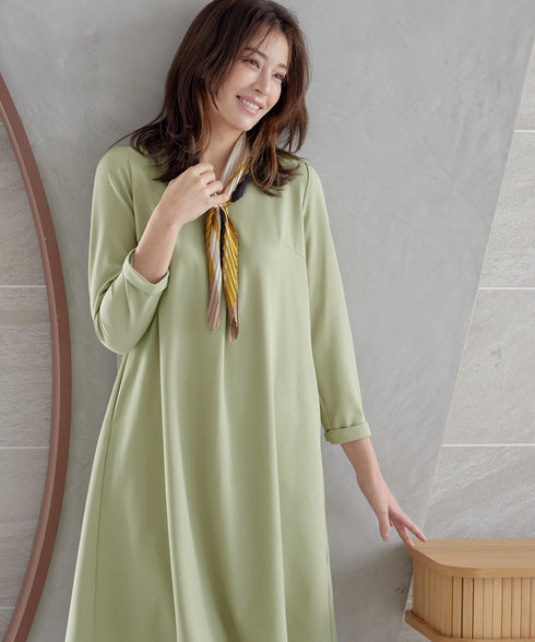 バックギャザーハートネックAラインワンピース