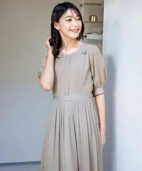 シフォンワンピース