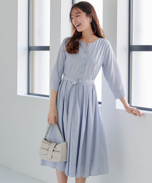 ベルト付きストライプワンピース
