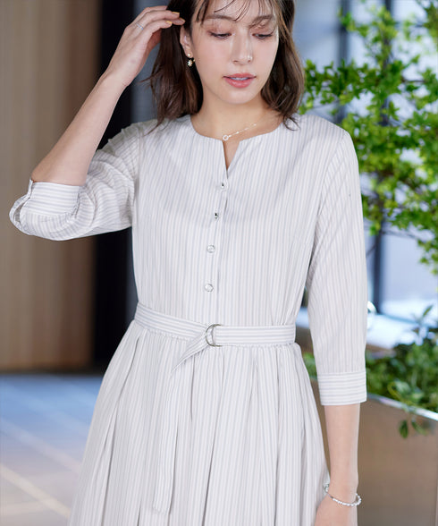 ベルト付きストライプワンピース