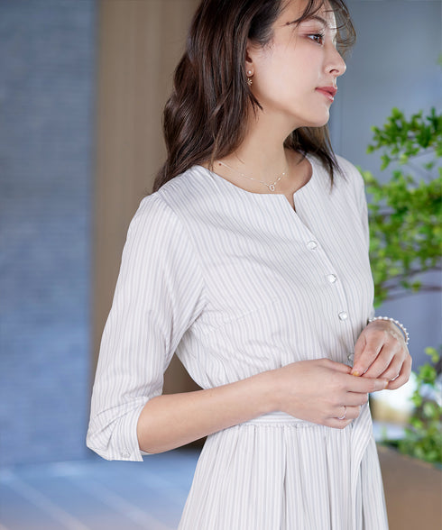 ベルト付きストライプワンピース