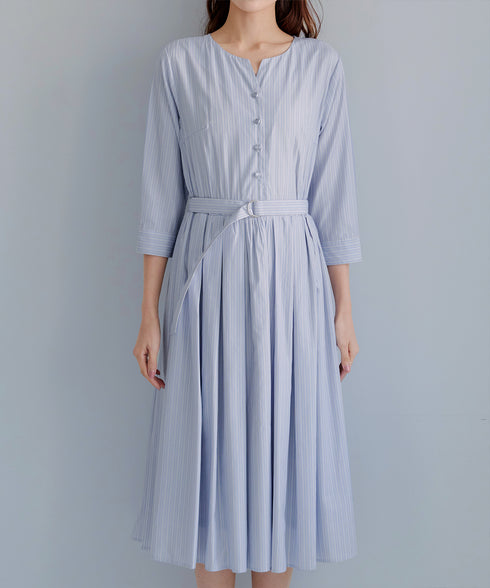ベルト付きストライプワンピース