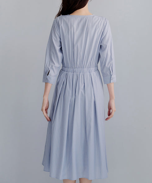 ベルト付きストライプワンピース
