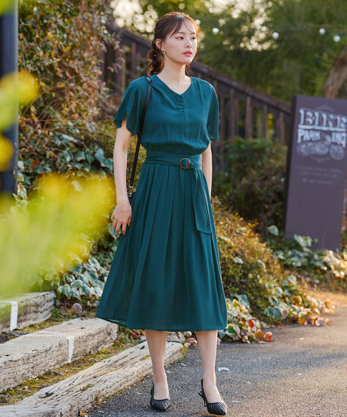 花びらスリーブベルト付きワンピース