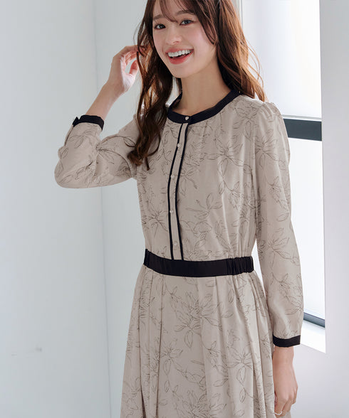 【安田美沙子さん着用】フラワープリント配色ワンピース