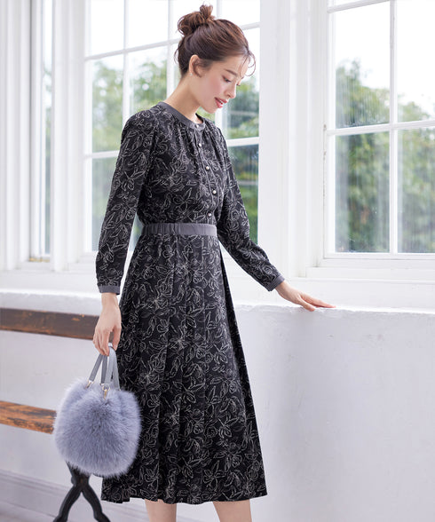 【安田美沙子さん着用】フラワープリント配色ワンピース