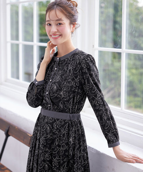 【安田美沙子さん着用】フラワープリント配色ワンピース