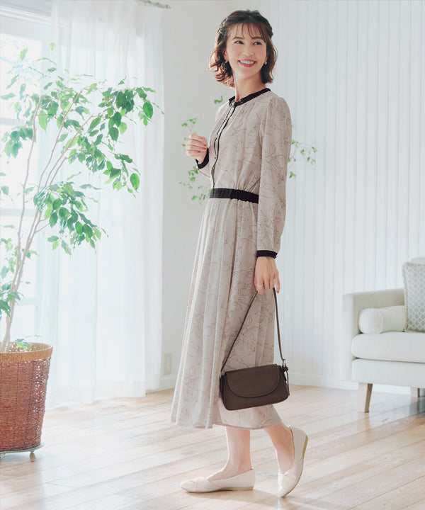 【安田美沙子さん着用】フラワープリント配色ワンピース