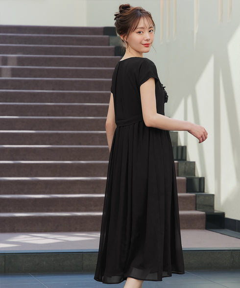 フリルワンピース