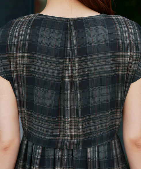 フリルワンピース