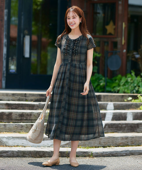 フリルワンピース