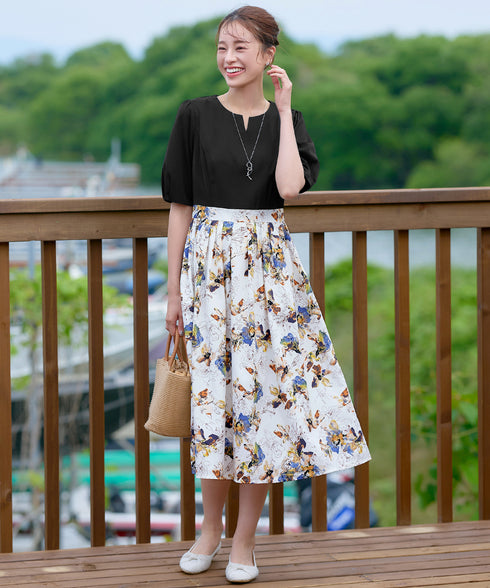 フラワープリントドッキングワンピース